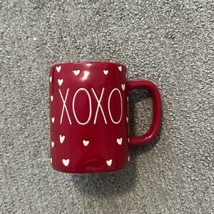 Xoxo heart mug